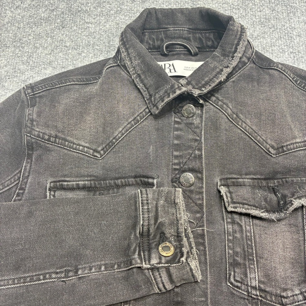 ZARA Jacket Women's‎ Sz.Medium Black Denim Distressed Western Trucker Button Up